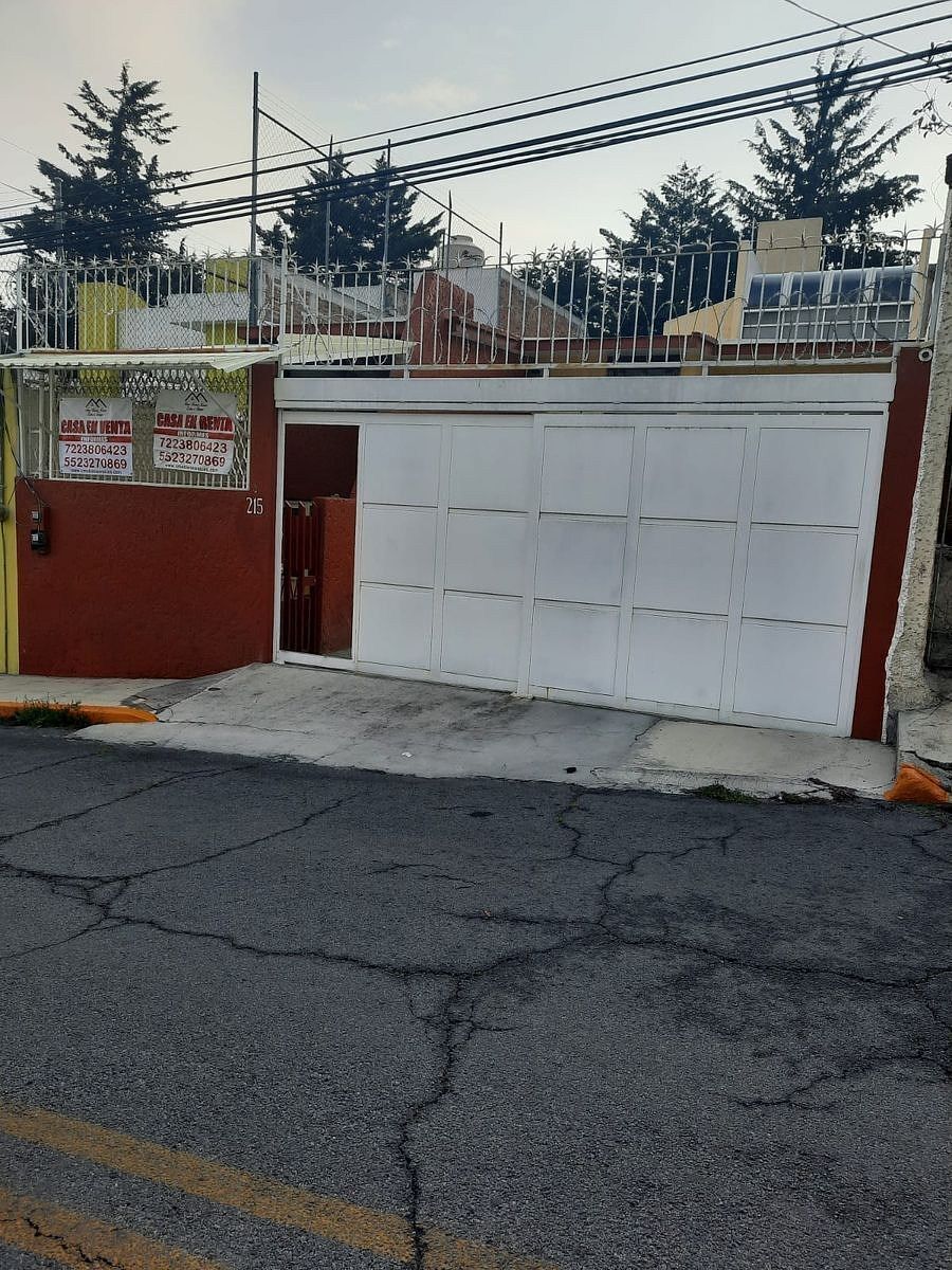 Venta De Casa Sola En La Colonia Electricistas Toluca Mexico, foto 1 de 36