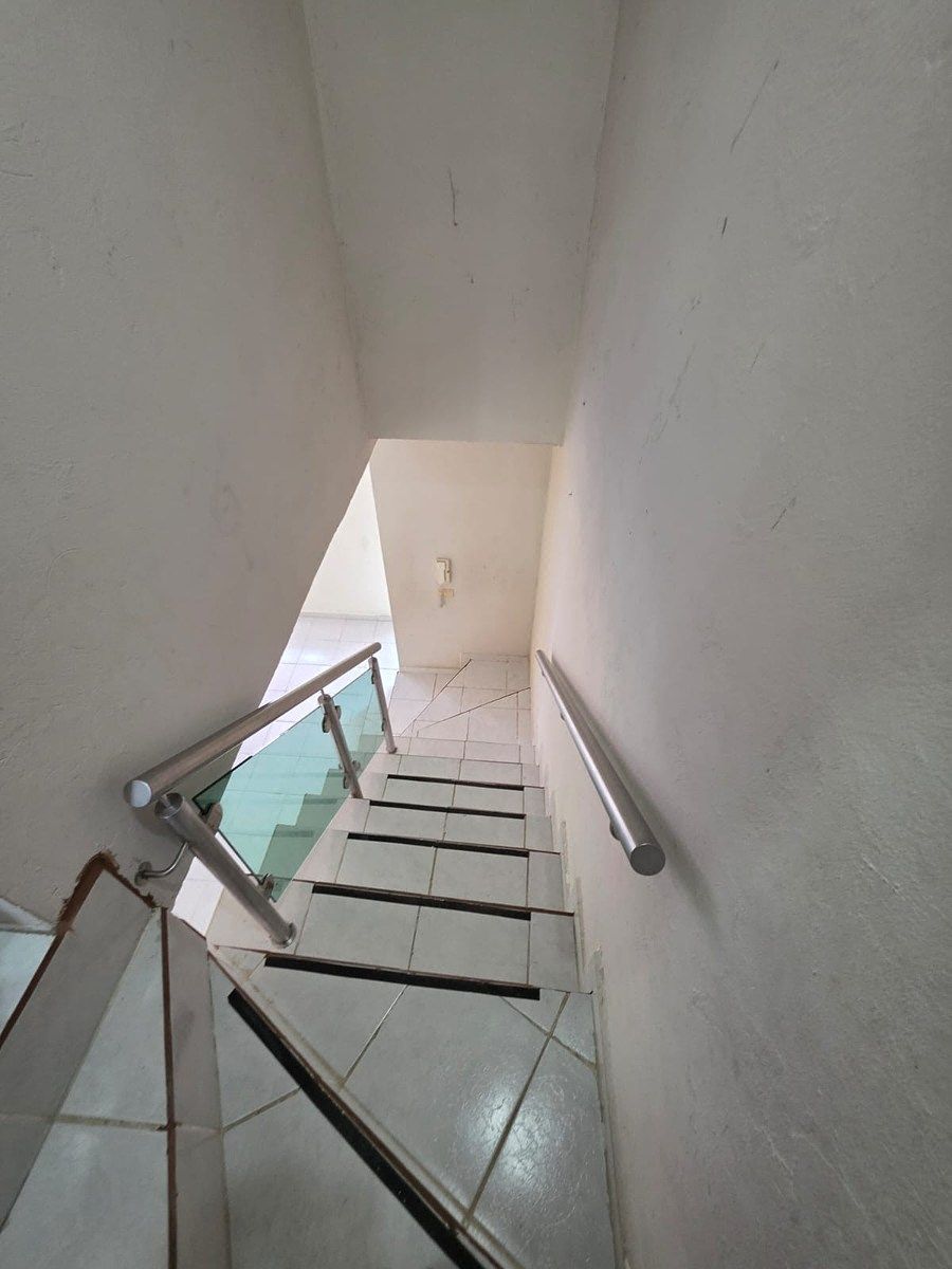 Escaleras., foto 9 de 13