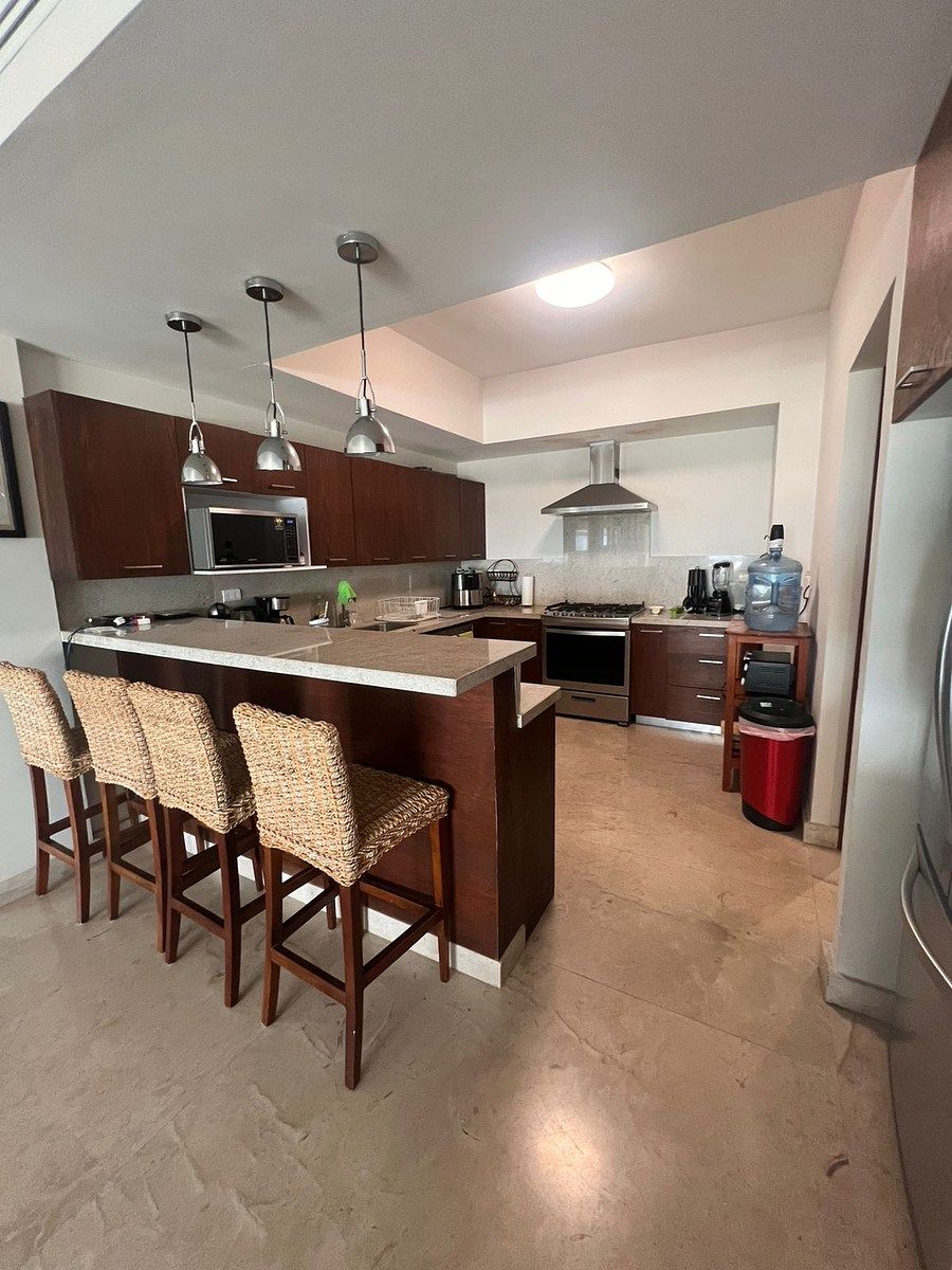 2 of 14: Cocina