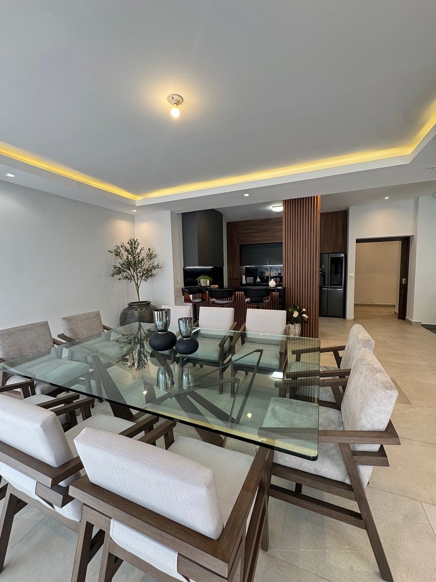 2 de 10: Comedor y cocina