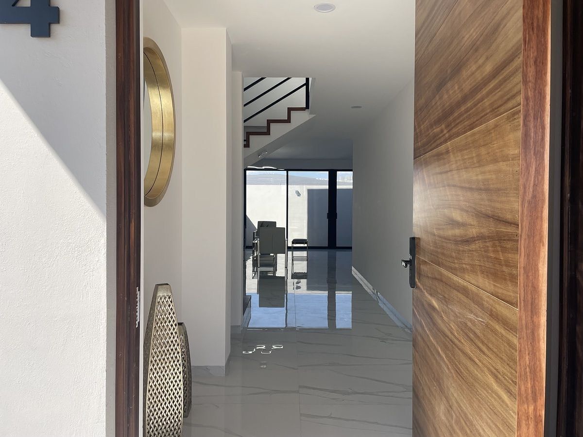 Casa en venta en condominio Valles - foto 3