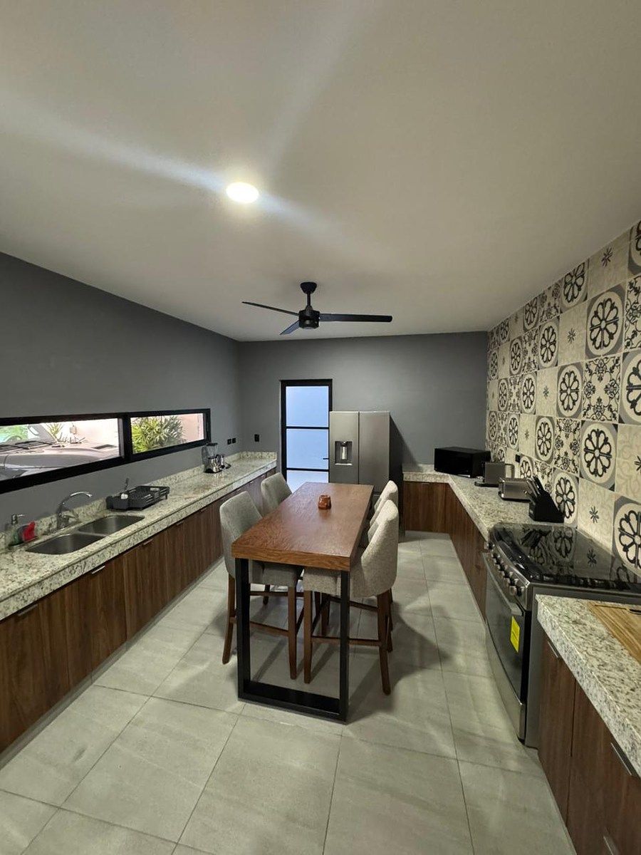Casa en venta en privada Amidanah zona Norte Xcanatum - foto 2