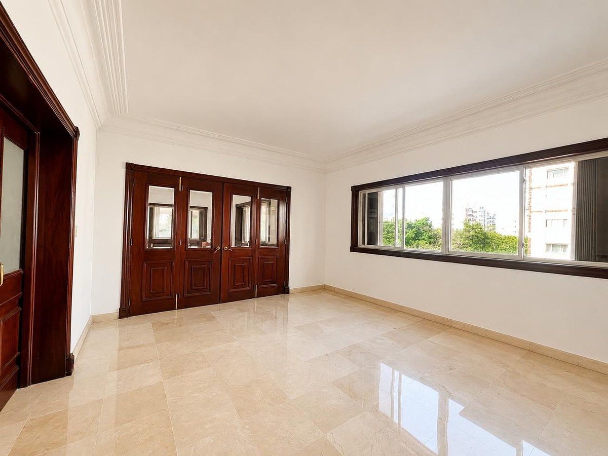 Apartamento en Ensanche Serrallés, Santo Domingo Centro (Distrito Nacional), foto 5 de 13