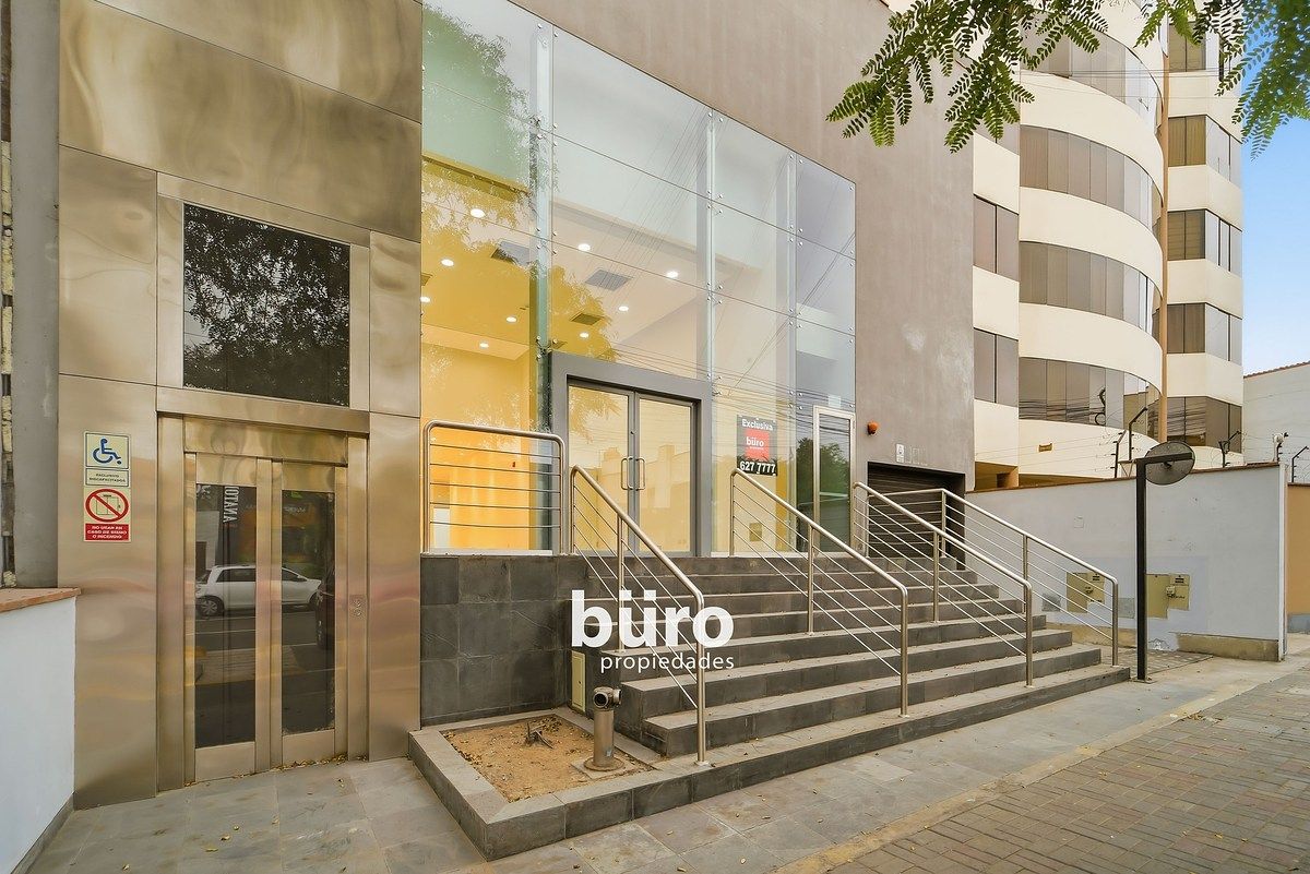 LOCAL COMERCIAL EN VENTA  CON 24 ESTAC. EN CONQUISTADORES, SAN ISIDRO, foto 1 de 18