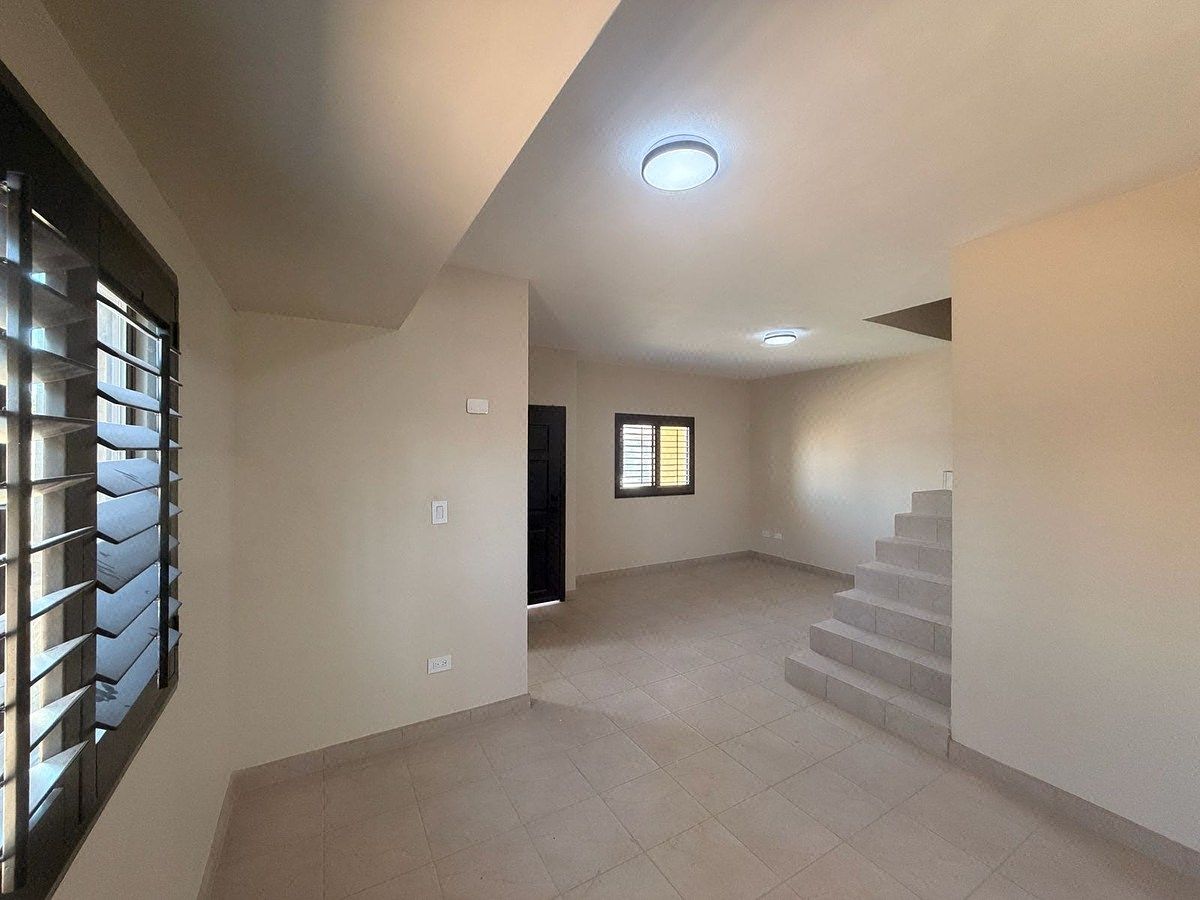 Casa en Residencial Segovia, Mexicali, foto 6 de 24