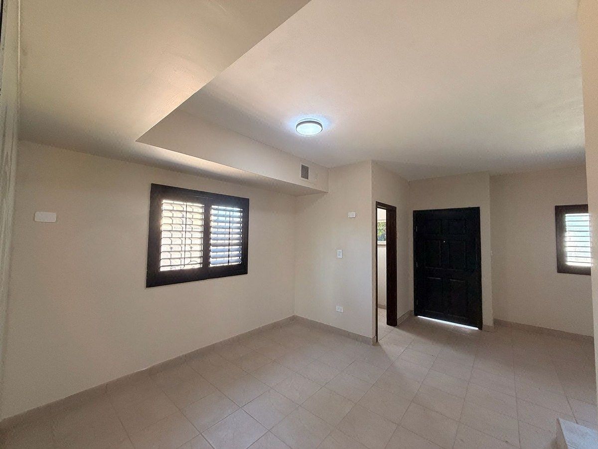 Casa en Residencial Segovia, Mexicali, foto 4 de 24