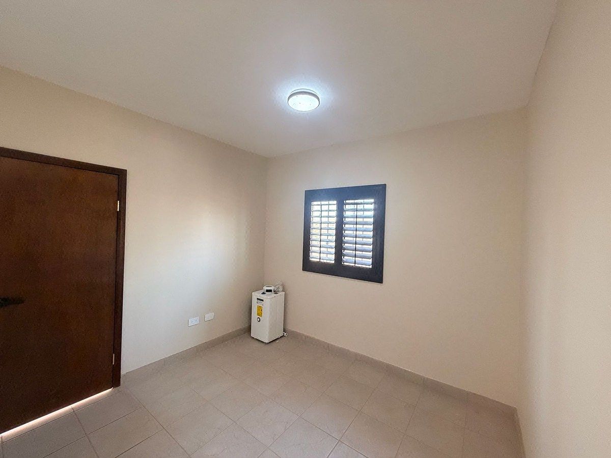 Casa en Residencial Segovia, Mexicali, foto 5 de 24