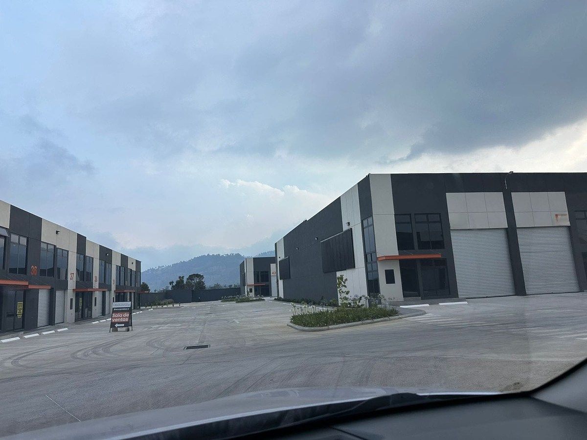 Bodegas Nuevas de Dos Niveles en Renta | Punto Estratégico en Chimaltenango - Image 2