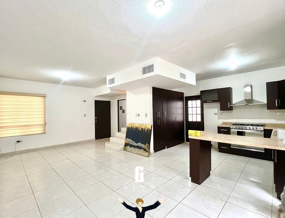4 de 13: Sala comedor
