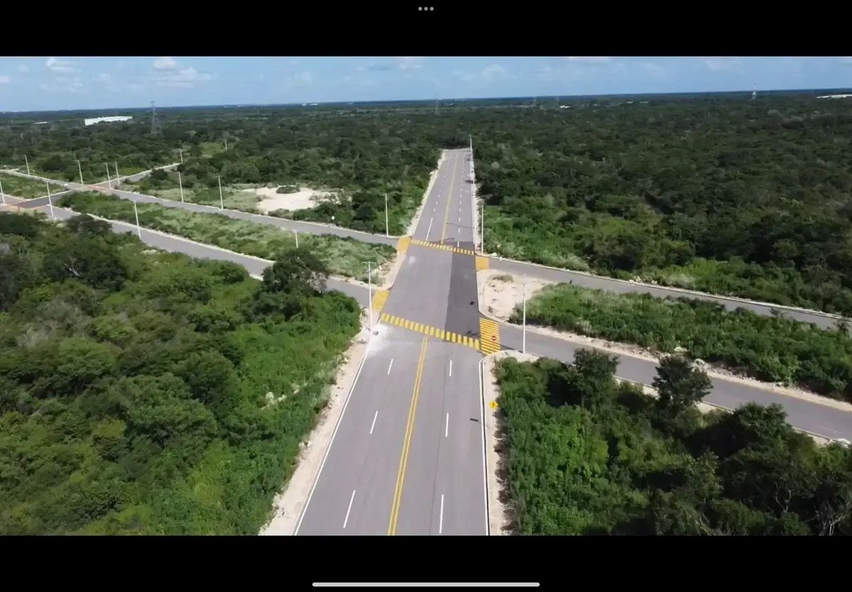 TERRENO INDUSTRIAL URBANIZADO EN YUCATAN, 36 MENSUALIDADES IB5, foto 1 de 9