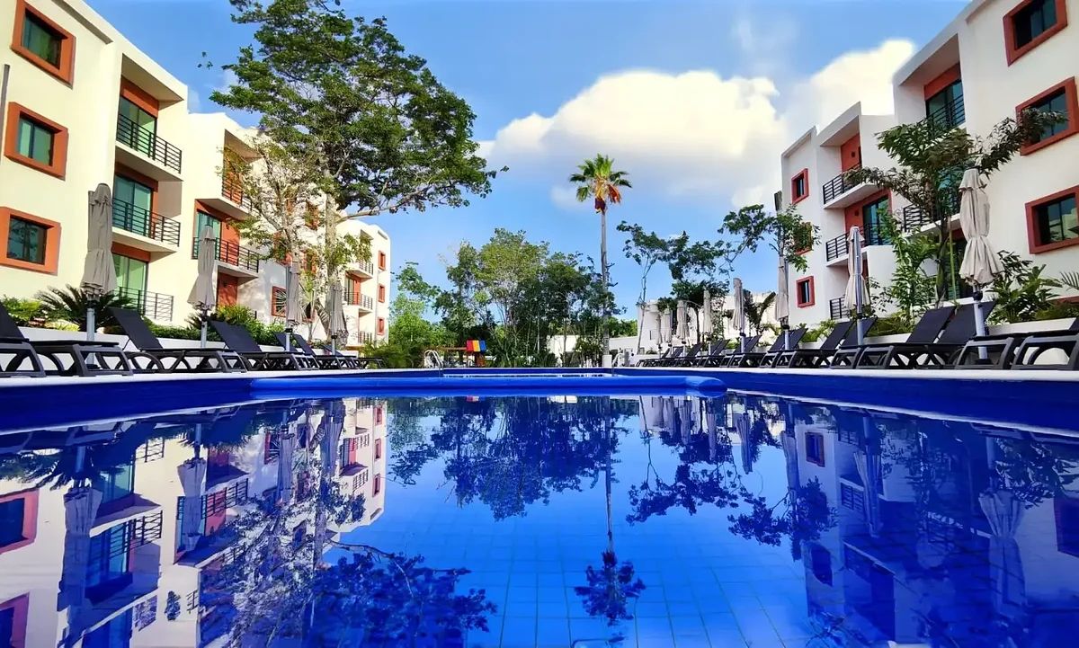 DEPARTAMENTOS CON ALBERCA EN AV HUAYAKAN IB9, foto 1 de 13