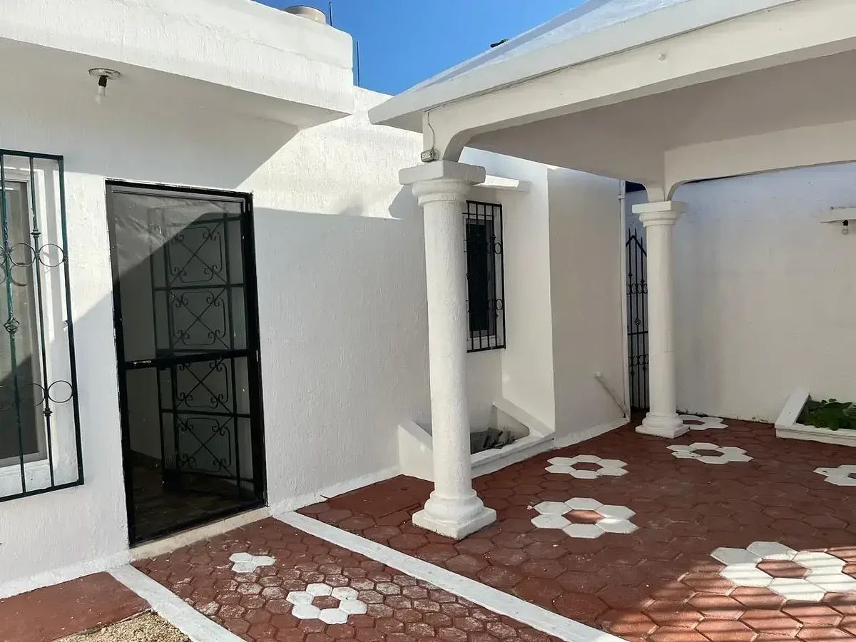 Casa en Supermanzana 98, Benito Juárez, foto 3 de 8