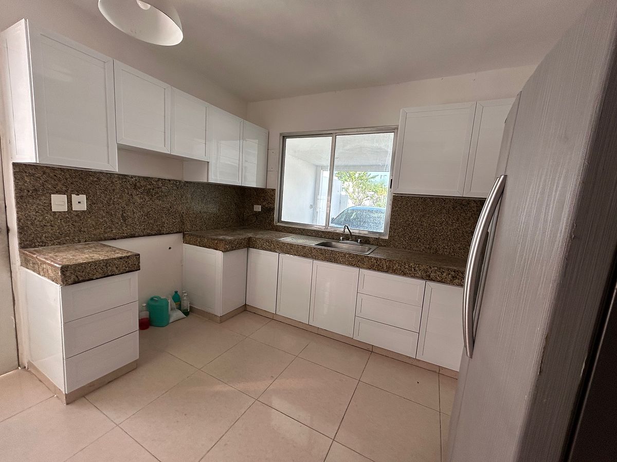 Casa em Altabrisa, Mérida, foto 5 de 32