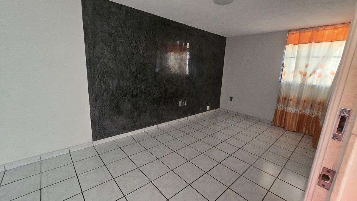 Casa em condomínio fechado em La Federacha, Guadalajara, foto 4 de 18