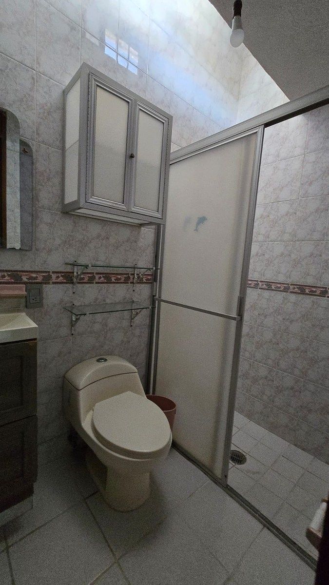 Casa em condomínio fechado em La Federacha, Guadalajara, foto 15 de 18