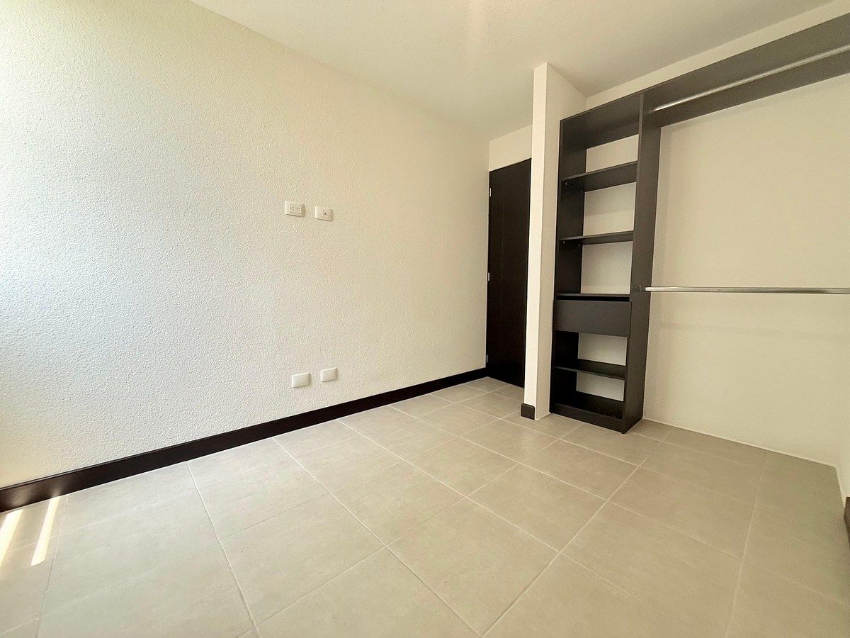 Apartamento en Zona 12, Guatemala, foto 9 de 22