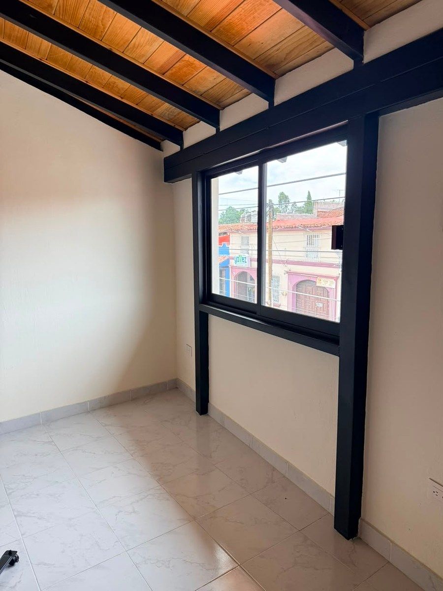 Office in La Merced, San Cristóbal de Las Casas, photo 22 of 25