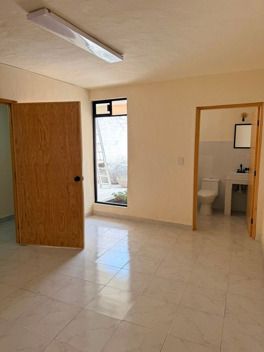 Office in La Merced, San Cristóbal de Las Casas, photo 24 of 25