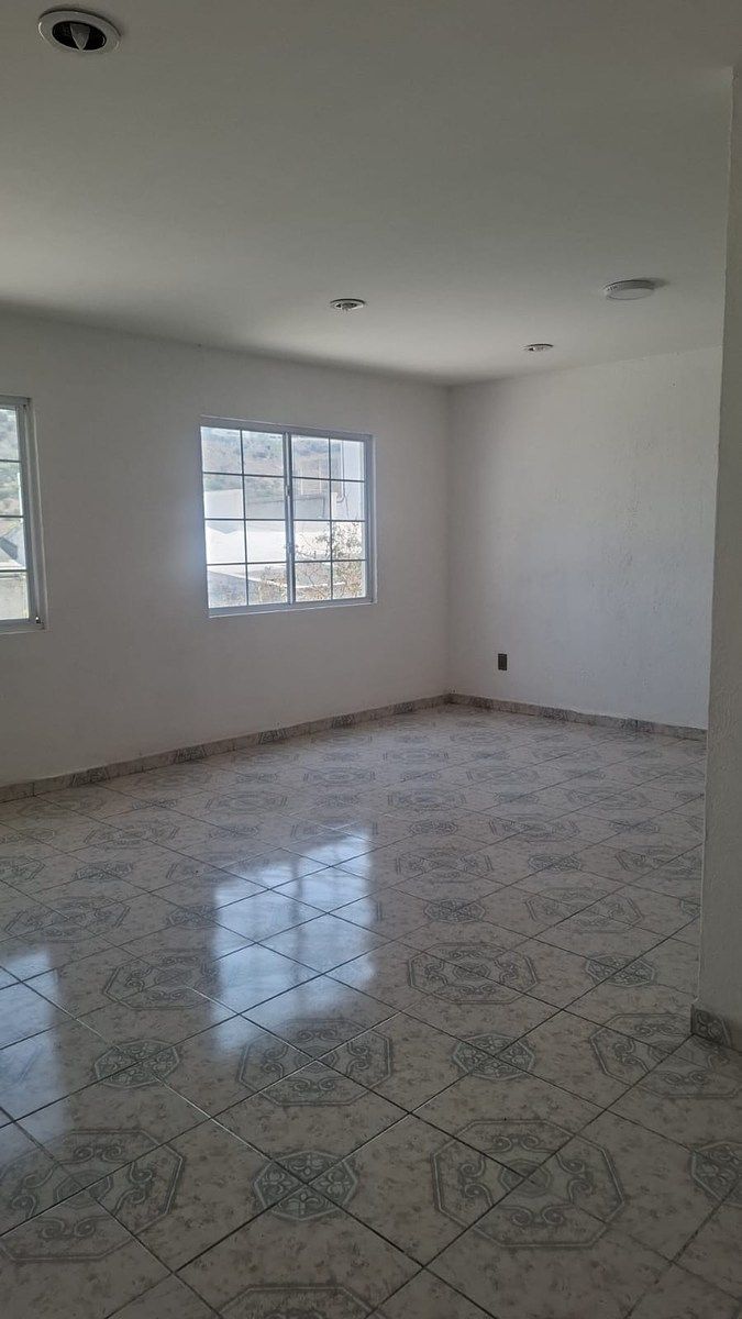 23 de 40: Sala Comedor