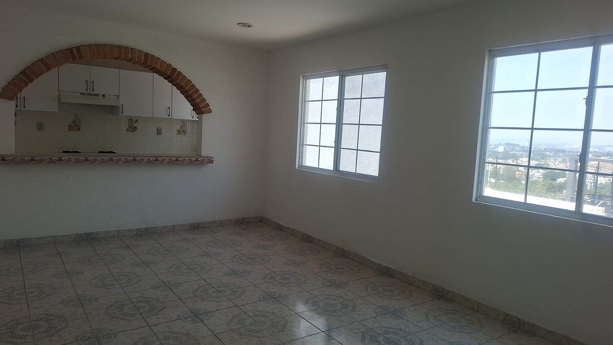 30 de 40: Sala comedor