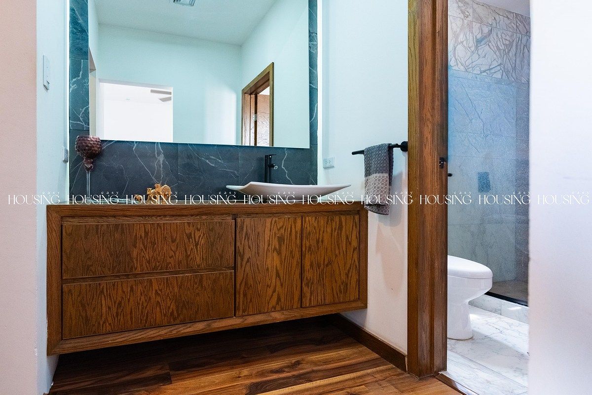 18 de 22: Baño recámara principal