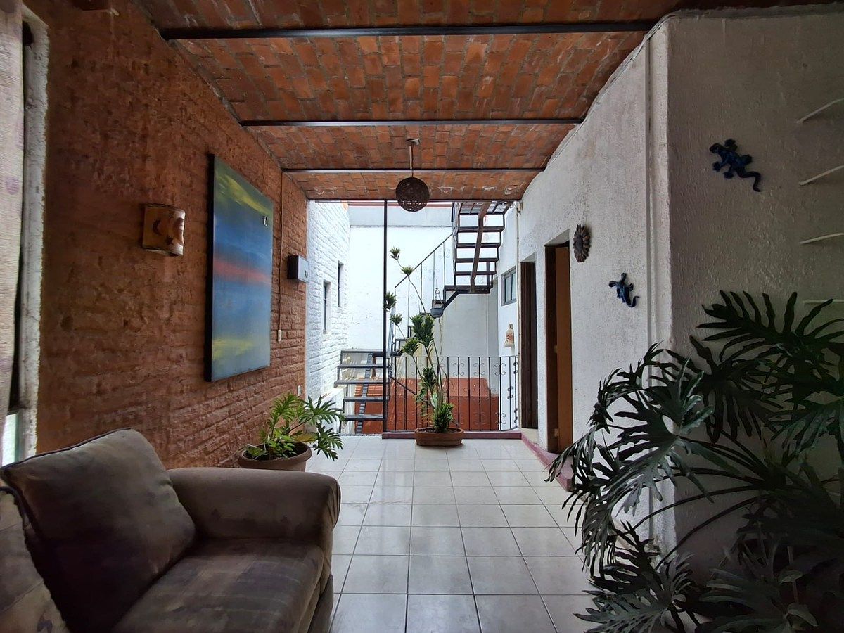 4 de 28