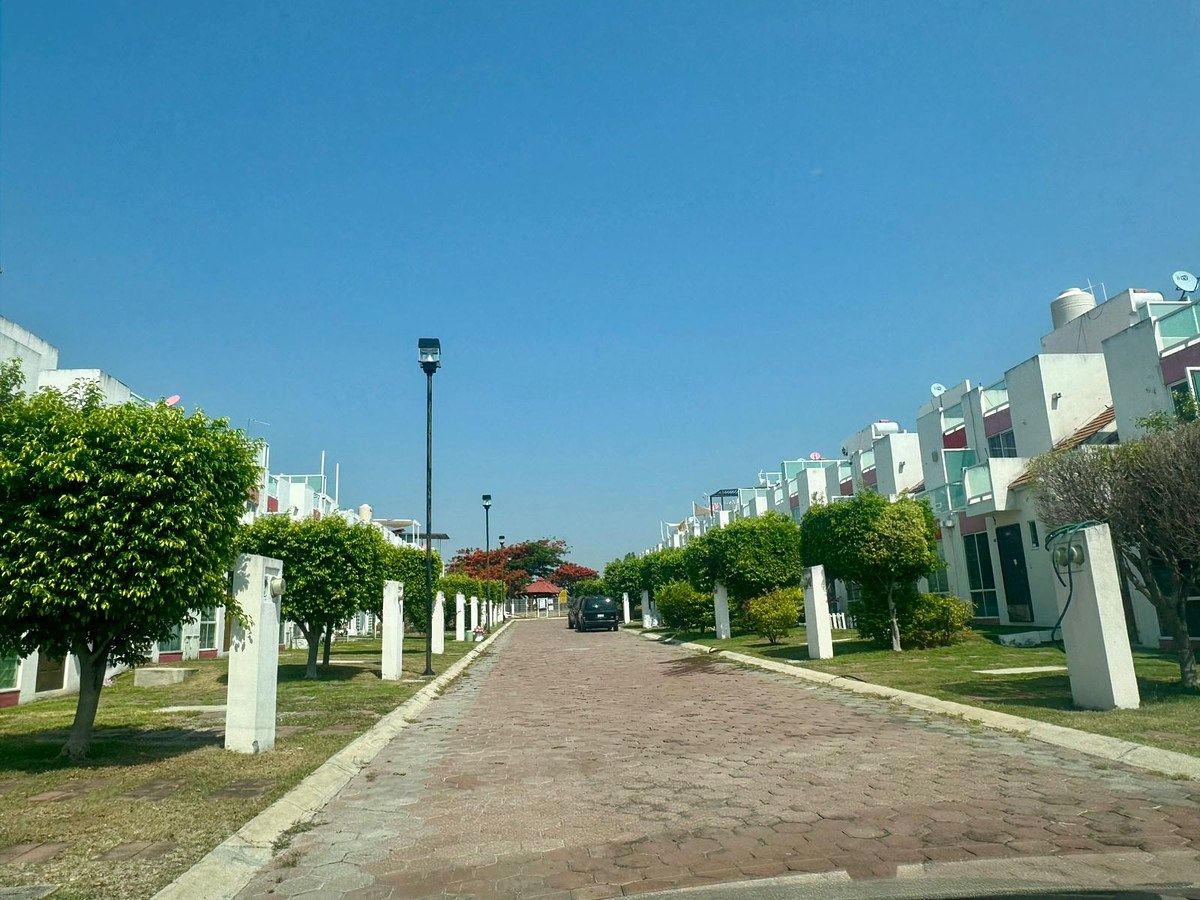 House in Gated Community in Tlatenchi, Jojutla, photo 22 of 27