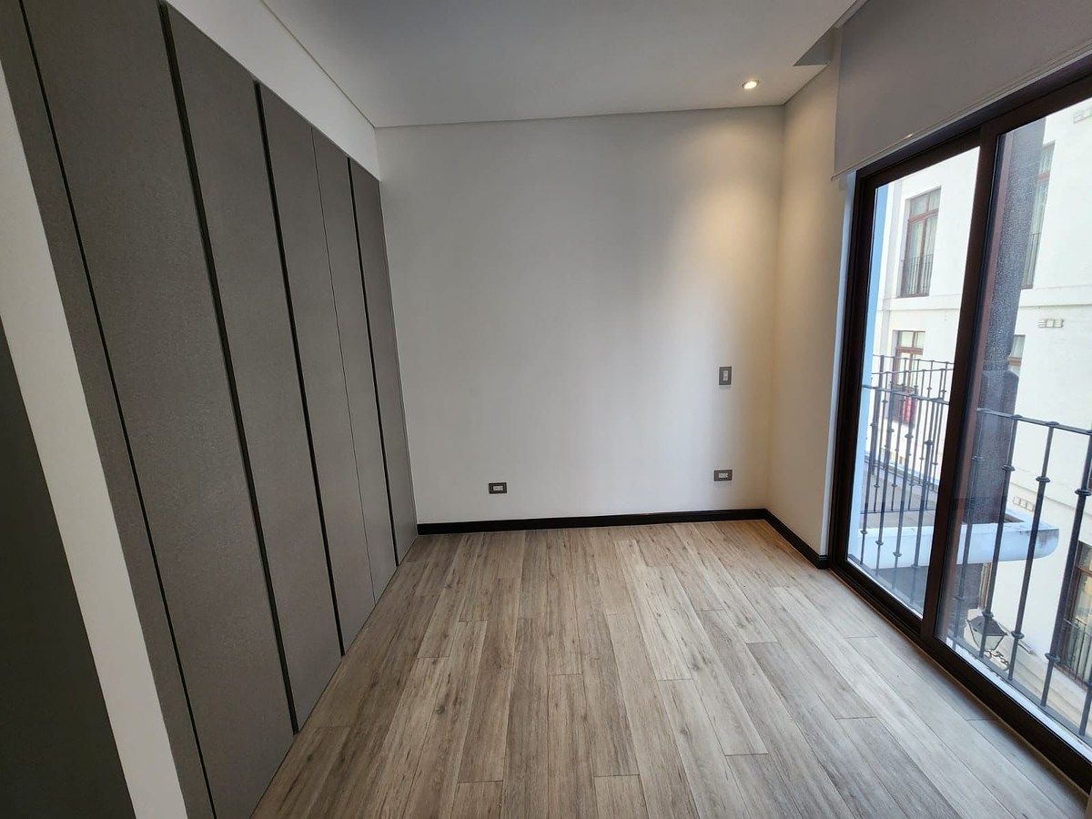 Apartamento en Zona 16, Guatemala, foto 7 de 16