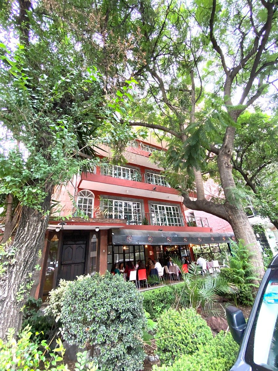 1 de 19: Fachada