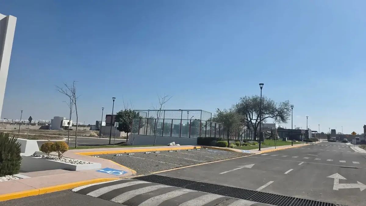 Venta de casa en rodanta IB24, foto 1 de 18
