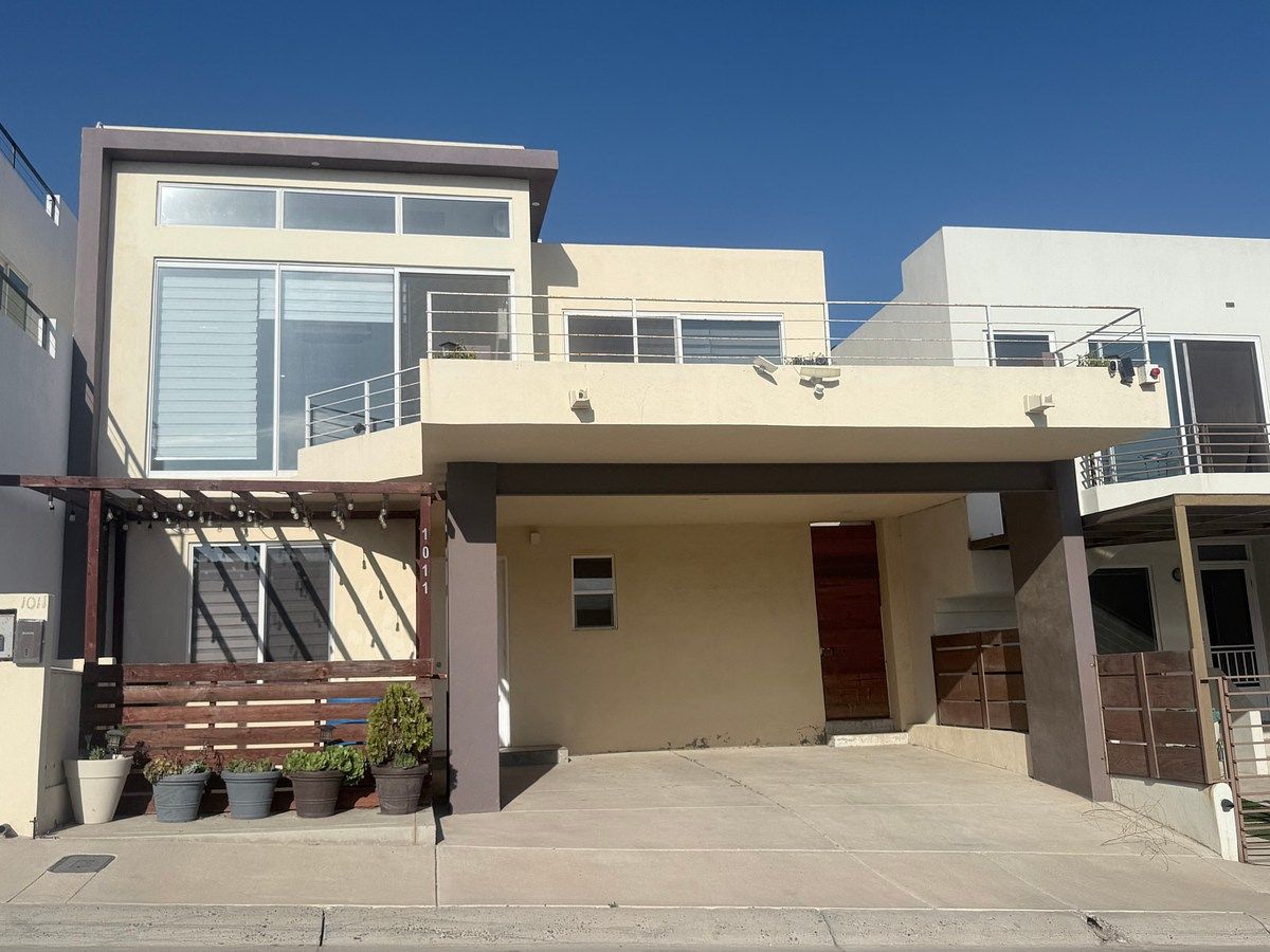 Beautiful House for Sale Rancho del Mar 5 beds/4.5 baths, photo 1 of 40