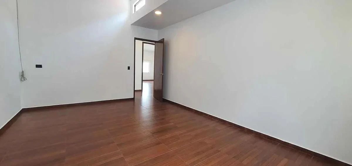 Casa en San Miguel Totocuitlapilco, Metepec, foto 5 de 15