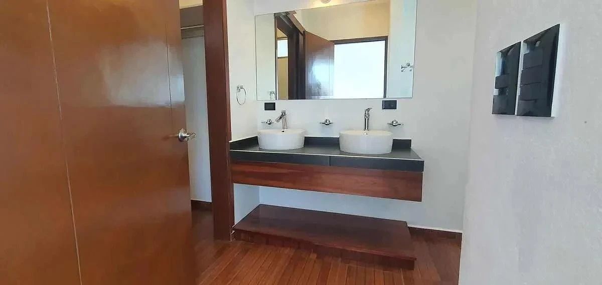 Casa en San Miguel Totocuitlapilco, Metepec, foto 10 de 15