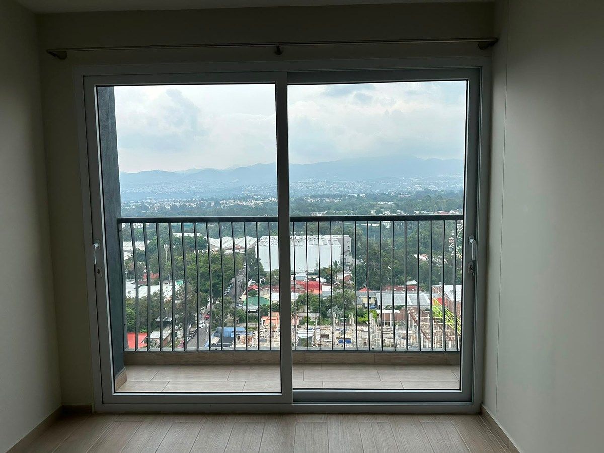 Apartamento en Zona 12, Guatemala, foto 7 de 25