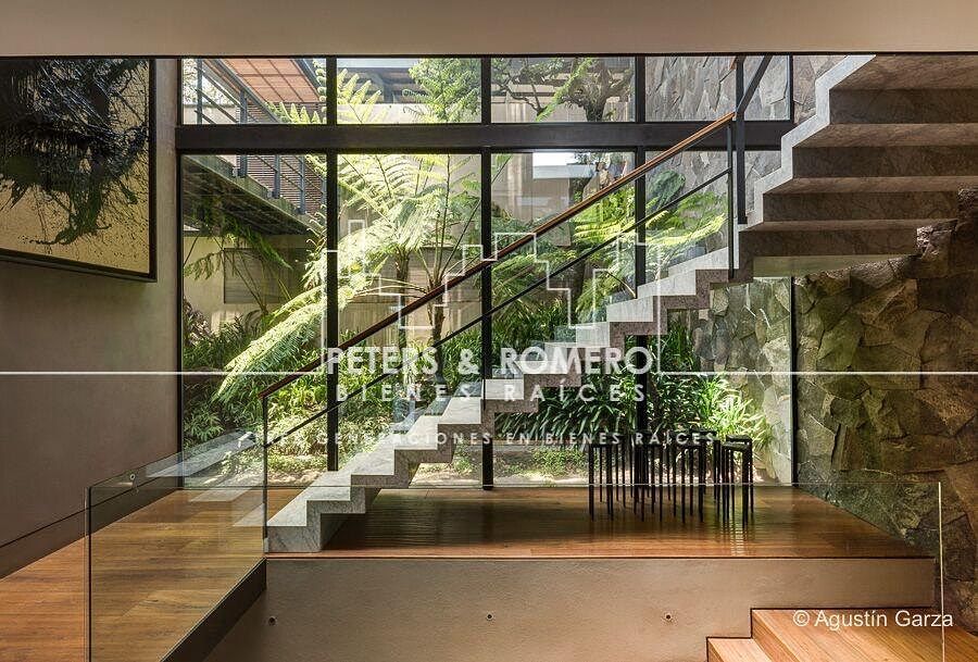 Residencia en Venta en Bosques de Santa Fe