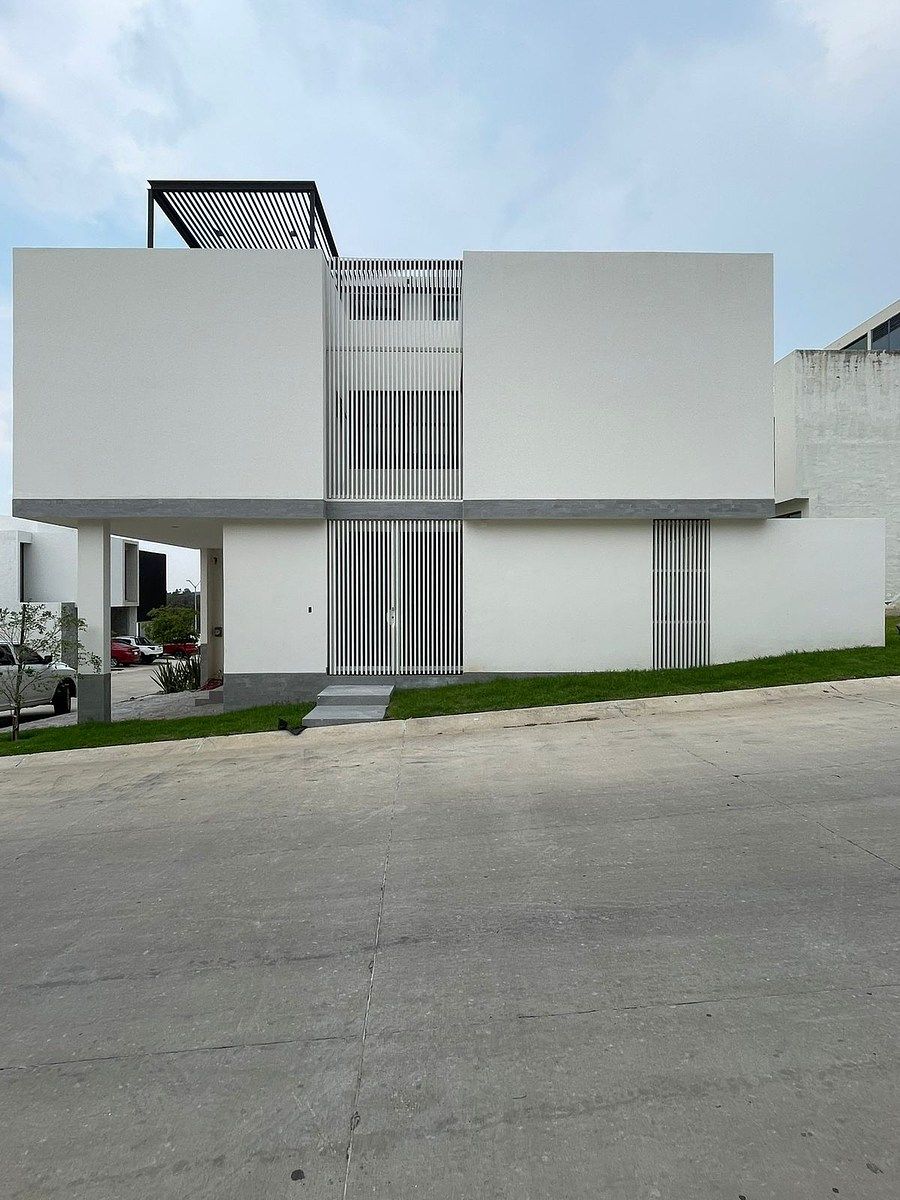 ESPECTACULAR RESIDENCIA EN VENTA EN CAPITAL NORTE ZAPOPAN