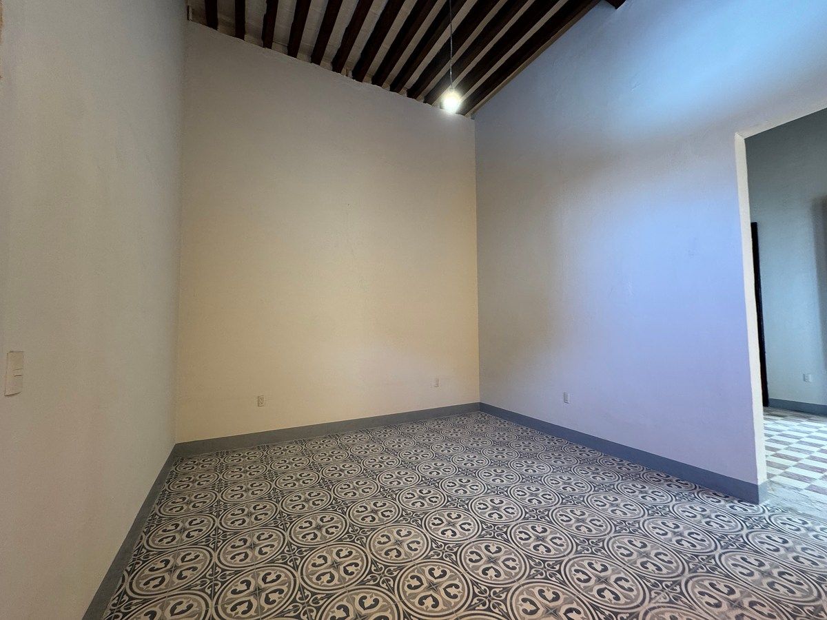 Casa com uso comercial em Centro, Querétaro, foto 12 de 24
