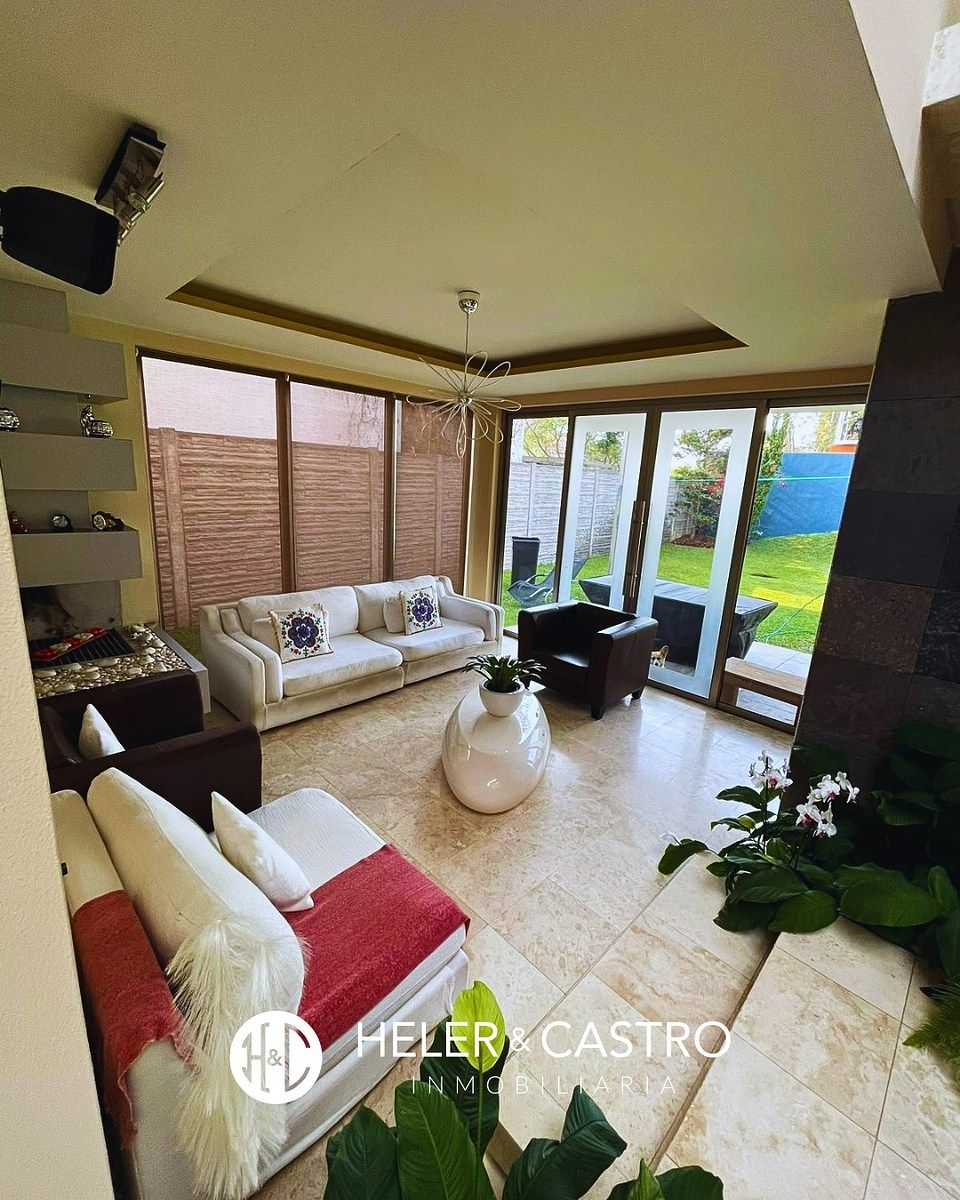 Casa en Condominio en Zona 16, Guatemala, foto 2 de 8