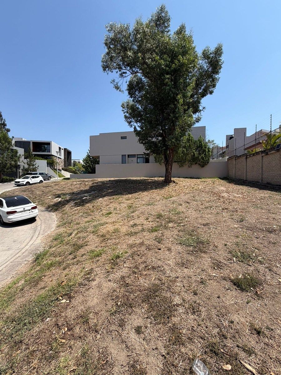 Hermoso terreno dentro de Abadía en la Zona diamante de Zapopan Andares, foto 1 de 6