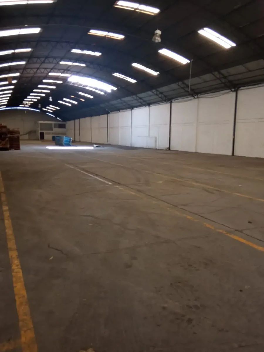 Bodega comercial en Acueducto Tenayuca, Tlalnepantla de Baz, foto 7 de 13