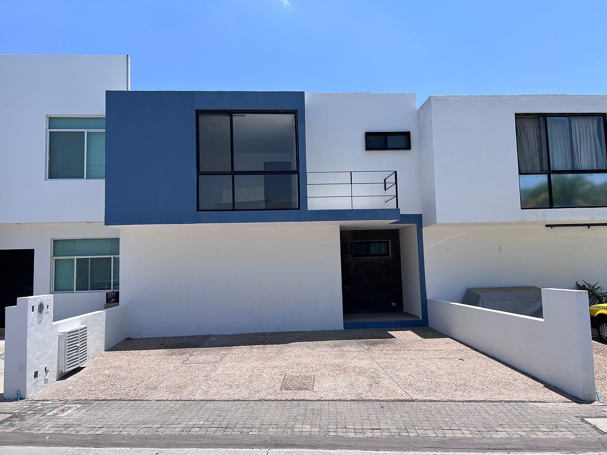 Casa Venta Privada Lucepolis Milenio III Querétaro Céntrica - foto 3
