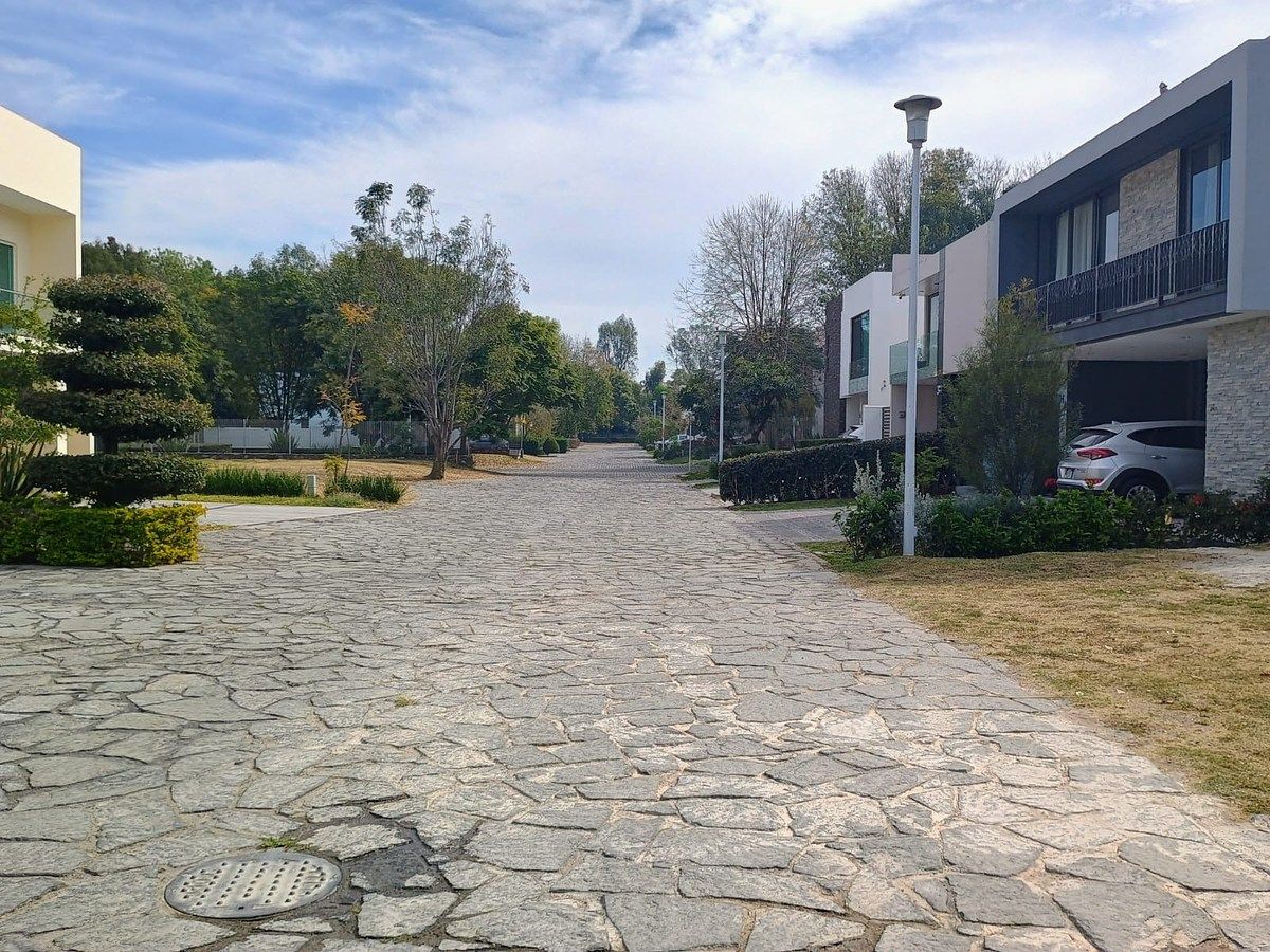Lot in Arauca Bosque Residencial, Zapopan, photo 5 of 6