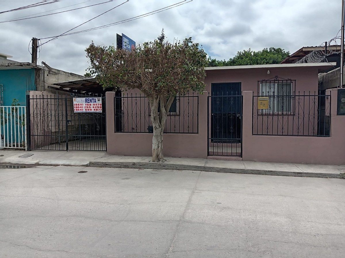 CASA DE RENTA DE UN PISO, EN COL. NIÑOS HEROES, foto 1 de 8