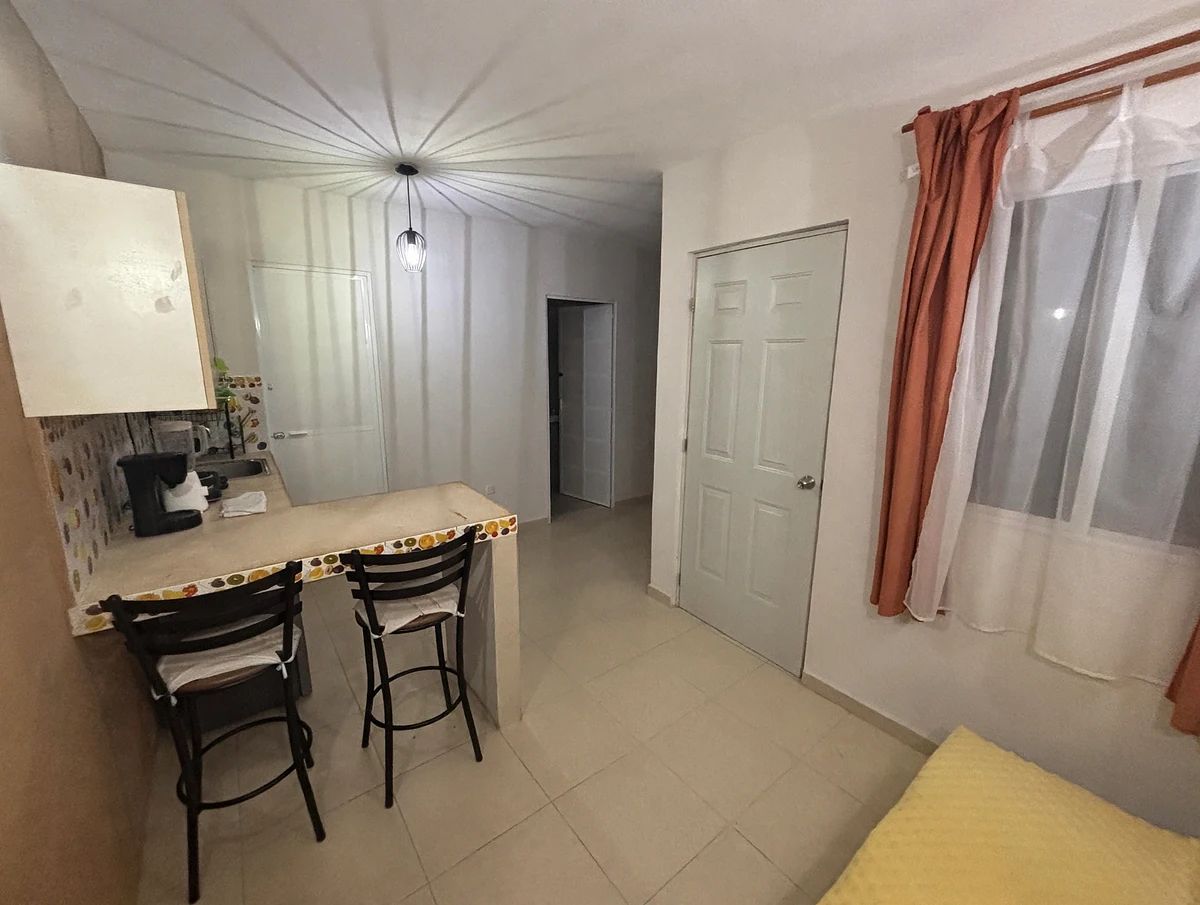 Estudio con servicios incluidos en renta en colonia centro una sola habitación, foto 1 de 7
