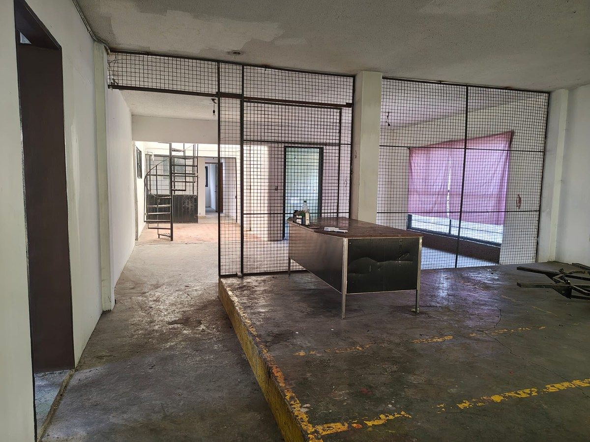 Bodega comercial en Gabriel Ramos Millán Sección Cuchilla, Iztacalco, foto 2 de 6