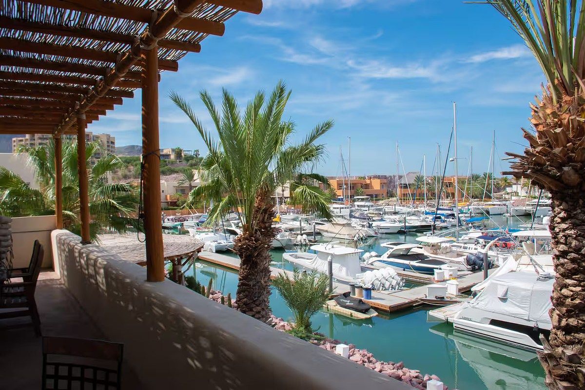 Beach condo Puerta Cortes. PM102, photo 1 of 11