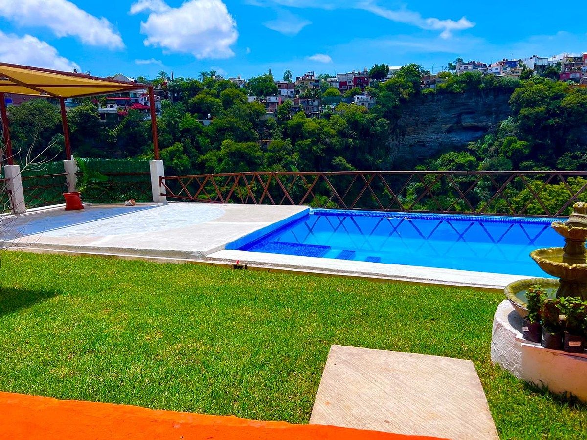 Brand new house in Cuernavaca Golf Club - foto 2