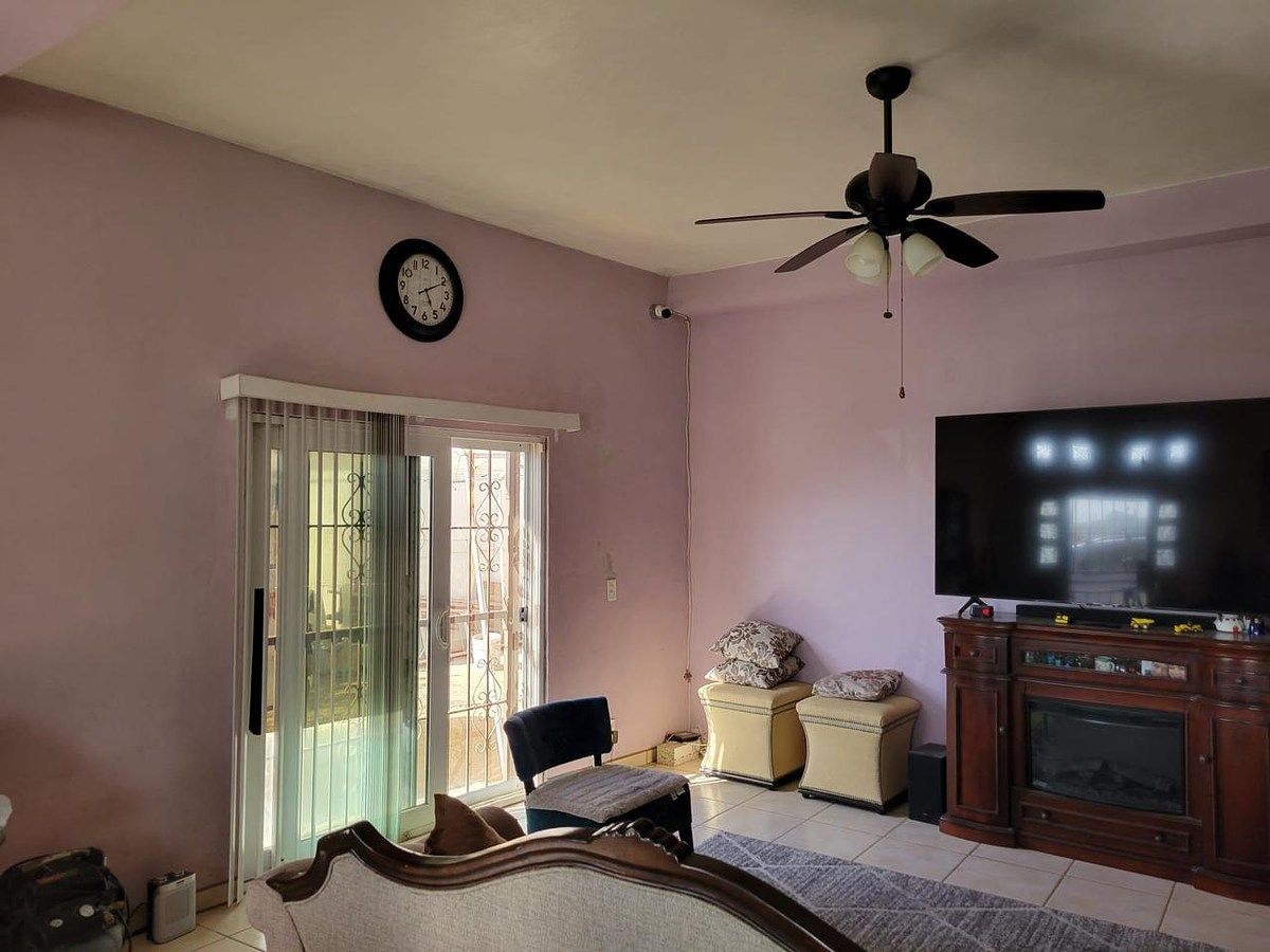 CASA EN VENTA EN LOMAS ALTAS UNO - foto 2