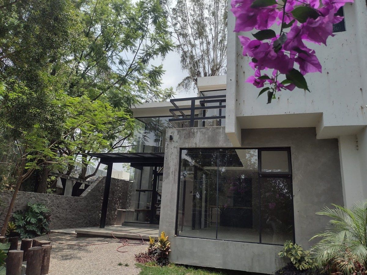 CASA EN VENTA EN LOMAS DE LA SELVA, CUERNAVACA | 204 m² DE CONSTRUCCIÓN - foto 2