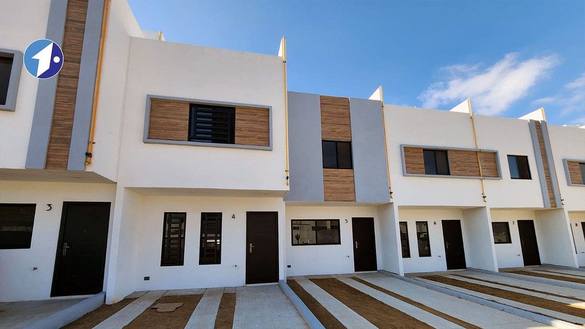 Se vende casa nueva en Almería Residencial, Tijuana